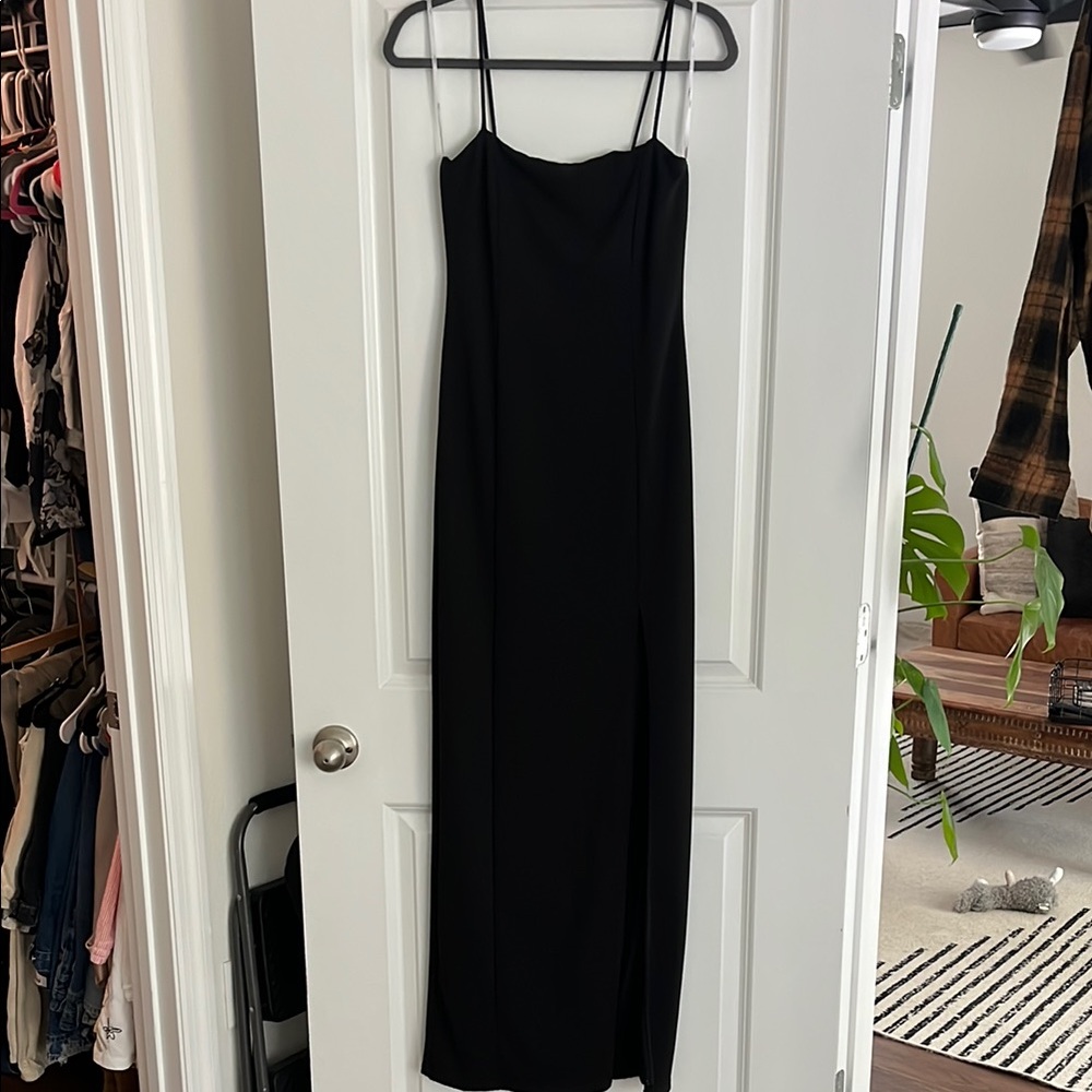Lulu's Black Strapless Dress